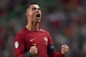 Siêu sao Ronaldo gắn liền với giải đấu Euro
